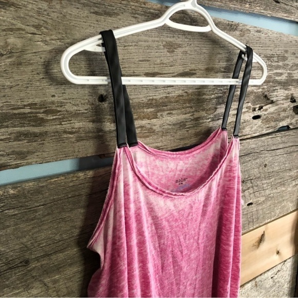 MBLM by Tess Holiday Plus Size 0 Pink Distressed Black Faux Leather Straps - Picture 2 of 5